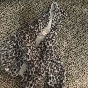 Leopard Print Faux Fur Scarf